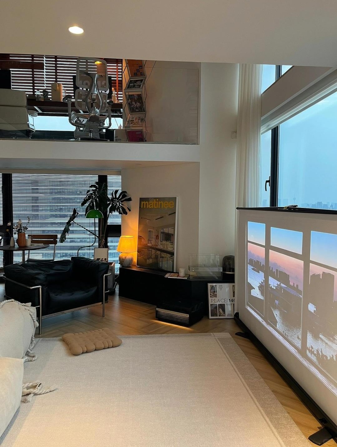 SIÊU HIẾM !!! BÁN CĂN HỘ CAO CẤP - TẦNG CAO VINHOMES METROPOLIS 110M2 - LÔ GÓC - VIEW KHÁCH SẠN ĐẸP - NỘI THẤT SỊN